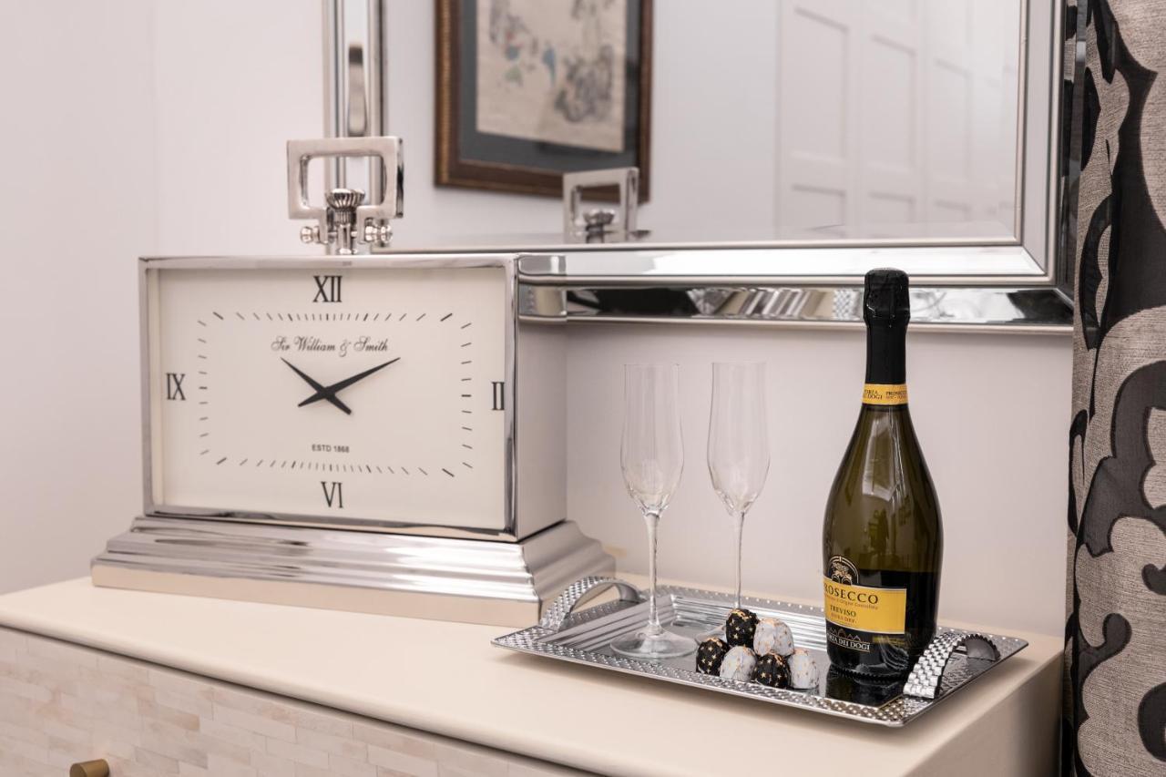 Barcaccia Luxury Suites 로마 외부 사진