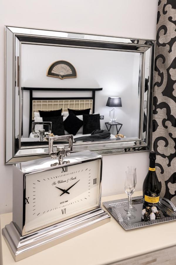 Barcaccia Luxury Suites 로마 외부 사진