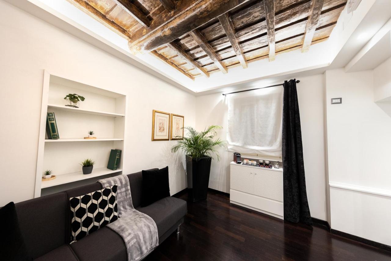 Barcaccia Luxury Suites 로마 외부 사진