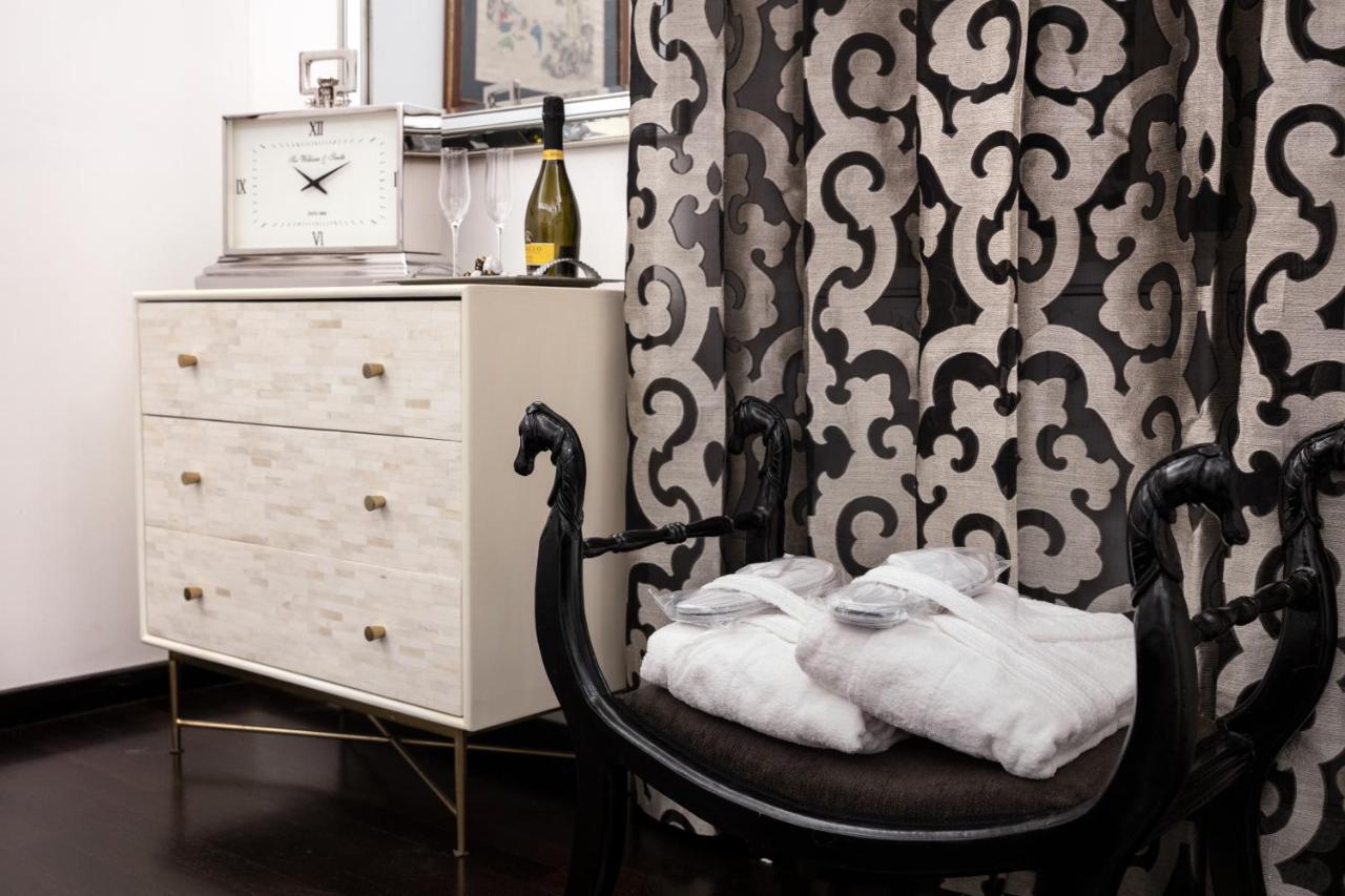 Barcaccia Luxury Suites 로마 외부 사진
